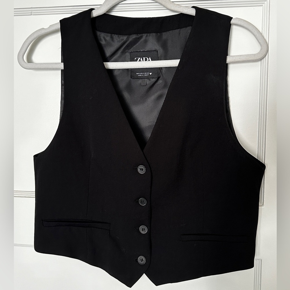 Zara Vest